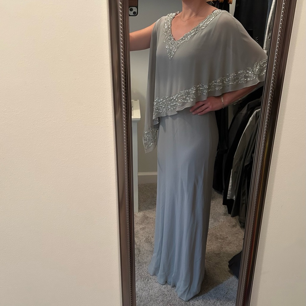 J Kara women’s formal dress - Size 6 - Picture 11 of 13